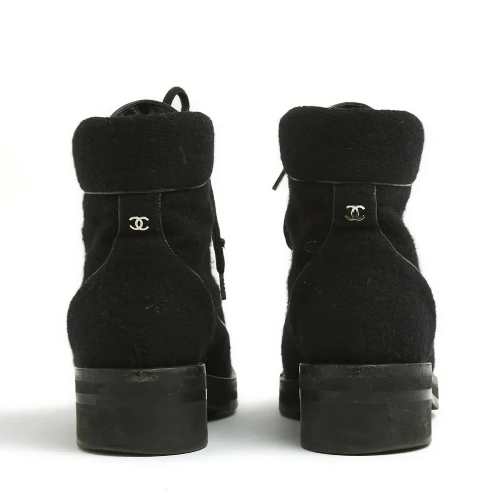 *CHANEL* Black Felt Lace-Up Moto Boot w/Leather Trim Size 41
